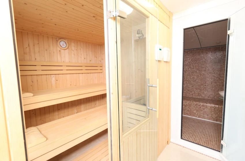 5 slaapkamer Villa te koop in Ciudad Quesada met zwembad - € 860.000 (Ref: 9826856)