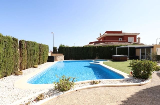 5 slaapkamer Villa te koop in Ciudad Quesada, Rojales met zwembad - € 860.000 (Ref: 9826856)