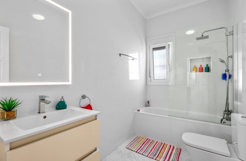 3 bedroom Villa for sale in Pueblo Bravo with pool - € 440,000 (Ref: 9842021)