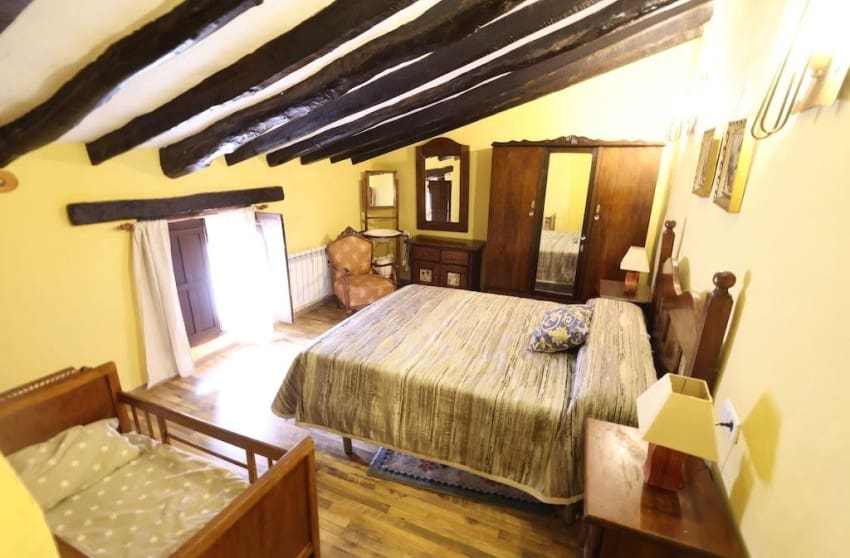 5 bedroom Villa for sale in Fortuna with pool - € 225,000 (Ref: 9868027)