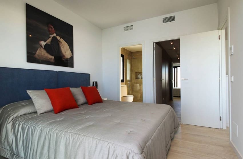 3 bedroom Villa for sale in Rojales - € 750,000 (Ref: 9868029)