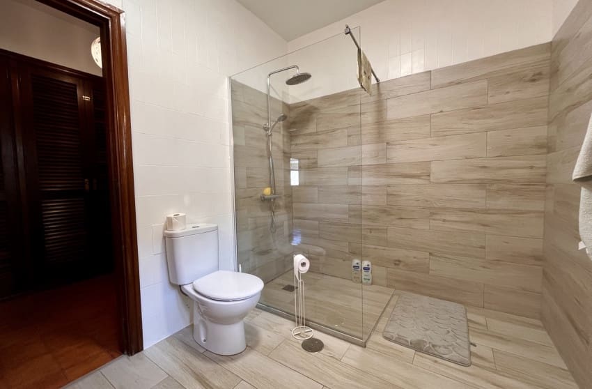 4 slaapkamer Villa te koop in La Nucia - € 995.000 (Ref: 9868030)
