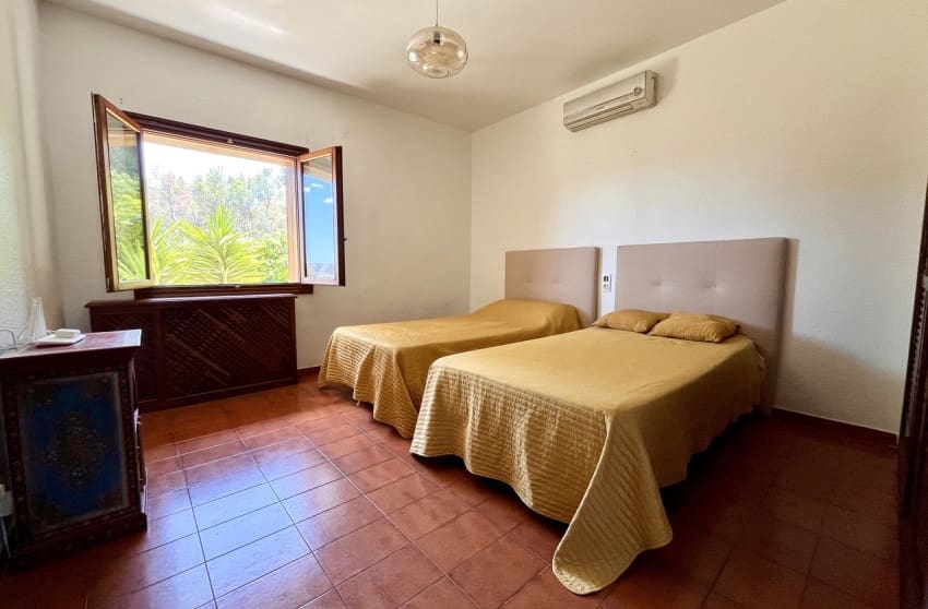 4 slaapkamer Villa te koop in La Nucia - € 995.000 (Ref: 9868030)