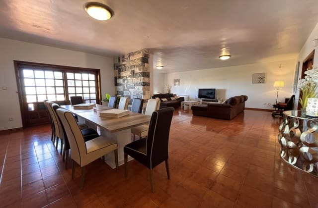 Chalet de 4 habitaciones en La Nucia Pueblo  , La Nucia en venta - 995.000 € (Ref: 9868030)
