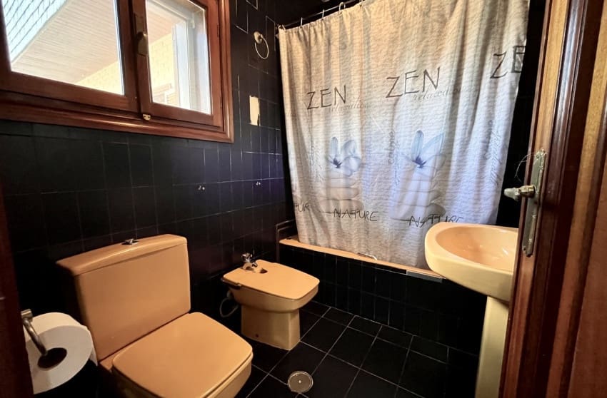 4 slaapkamer Villa te koop in La Nucia - € 995.000 (Ref: 9868030)
