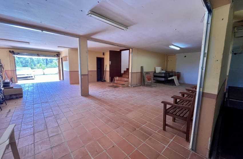 4 slaapkamer Villa te koop in La Nucia - € 995.000 (Ref: 9868030)