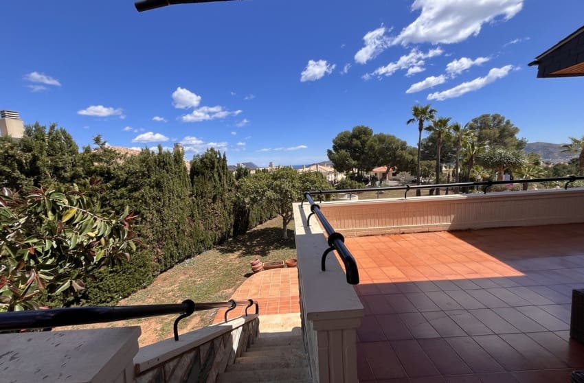 4 slaapkamer Villa te koop in La Nucia - € 995.000 (Ref: 9868030)