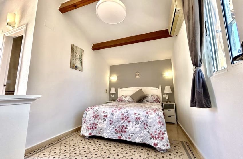 3 bedroom Villa for sale in Los Balcones with pool - € 265,950 (Ref: 9868031)