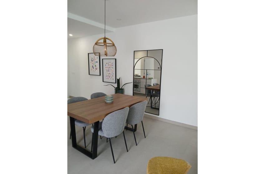 Casa de 3 habitaciones en Bigastro en venta con piscina - 328.000 € (Ref: 9868087)