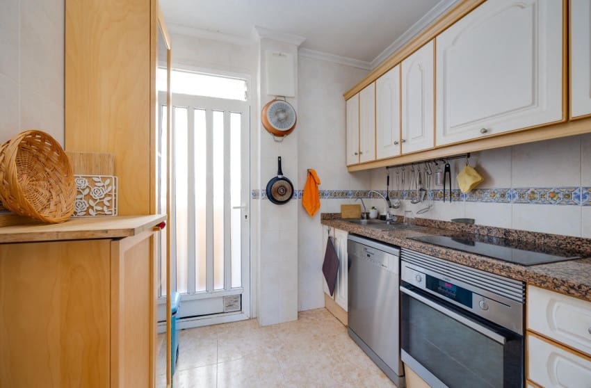 3 sovrum Villa till salu i Orihuela Costa med pool - 228 999 € (Ref: 9868089)