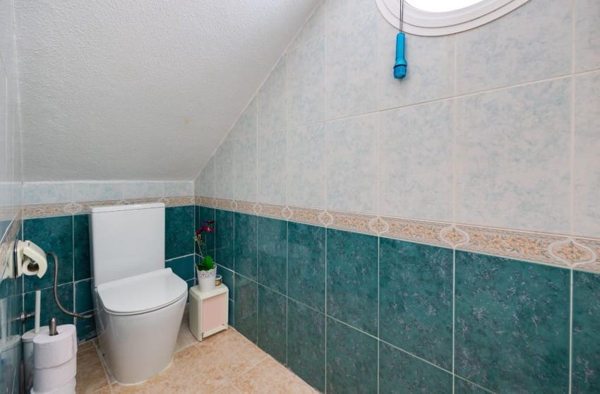 3 sovrum Villa till salu i Orihuela Costa med pool - 228 999 € (Ref: 9868089)