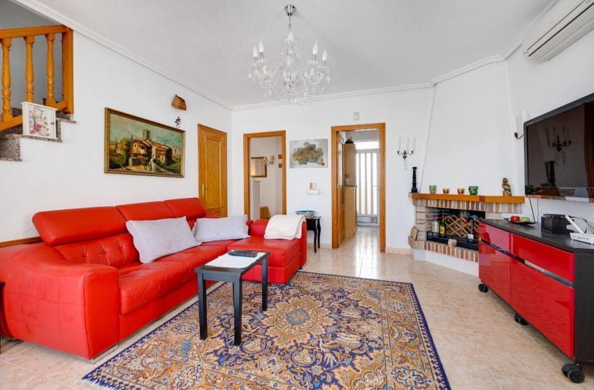 3 sovrum Villa till salu i Orihuela Costa med pool - 228 999 € (Ref: 9868089)