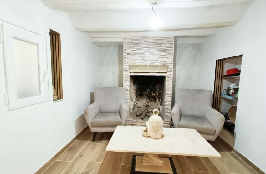 3 bedroom Townhouse for sale in Hondon de los Frailes - € 99,000 (Ref: 9868090)