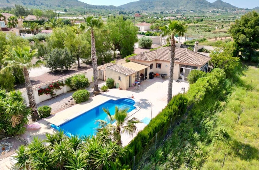 2 bedroom Villa for sale in Hondon de los Frailes with pool - € 299,950 (Ref: 9868092)