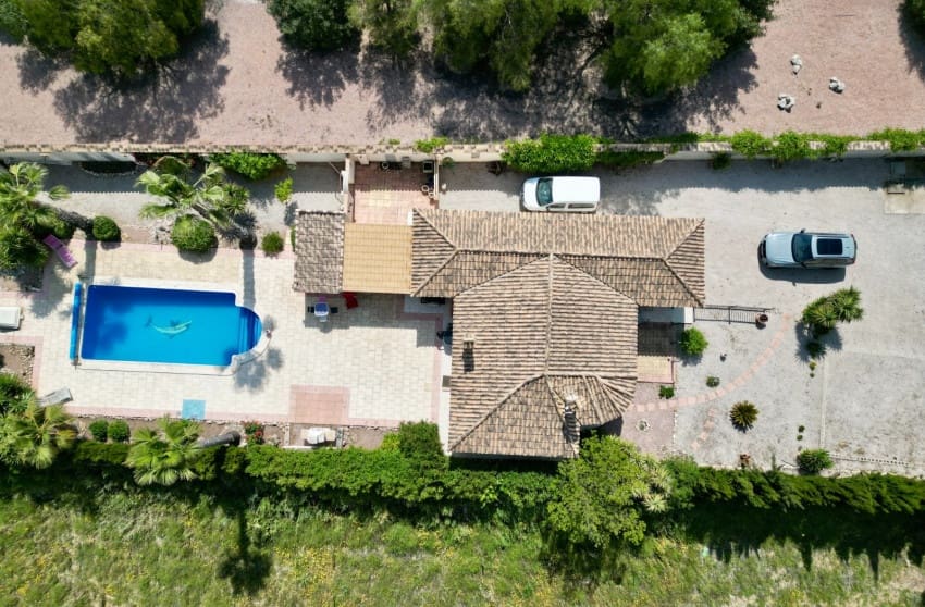 2 bedroom Villa for sale in Hondon de los Frailes with pool - € 299,950 (Ref: 9868092)