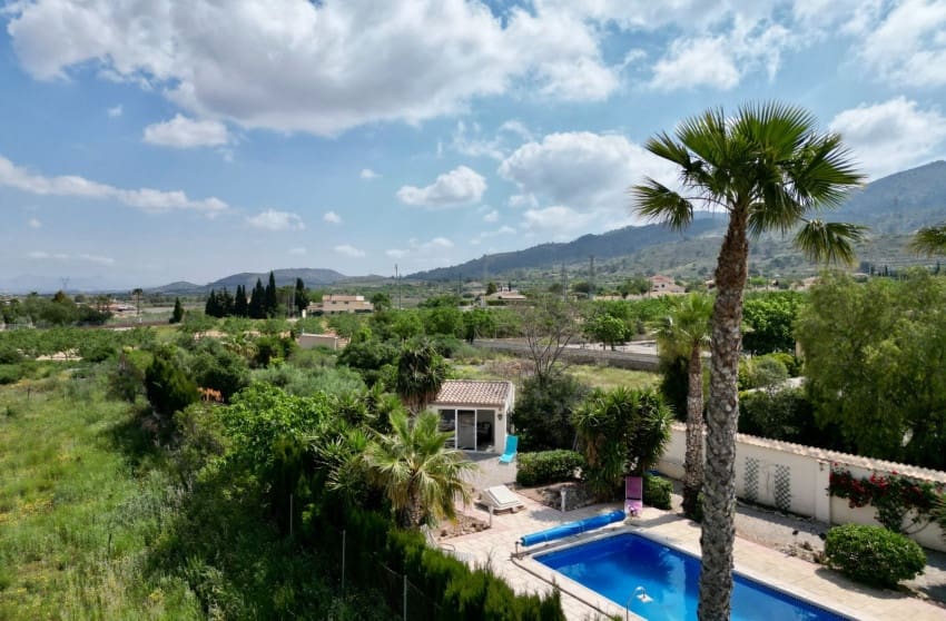 2 bedroom Villa for sale in Hondon de los Frailes with pool - € 299,950 (Ref: 9868092)