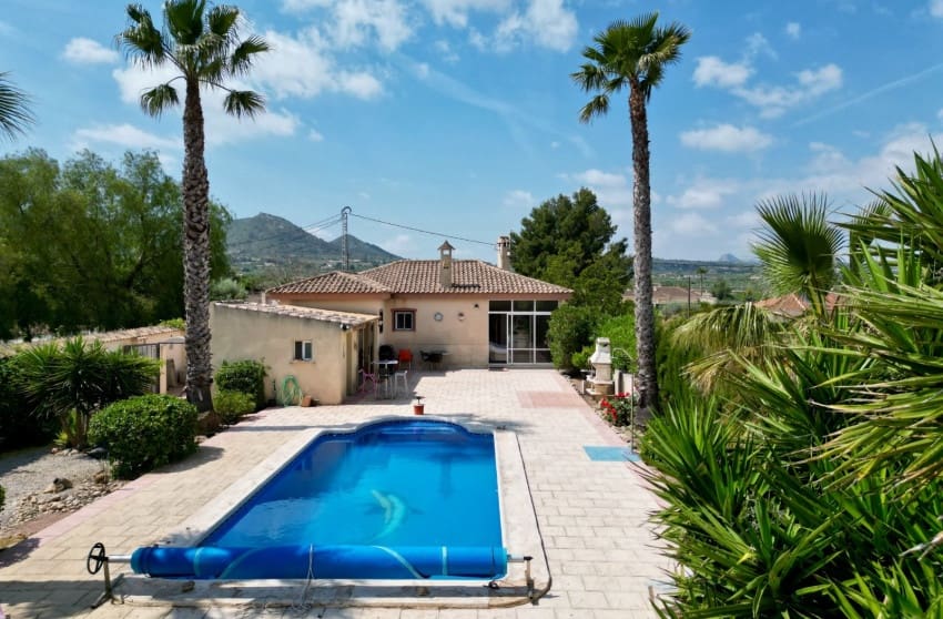2 bedroom Villa for sale in Hondon de los Frailes with pool - € 299,950 (Ref: 9868092)