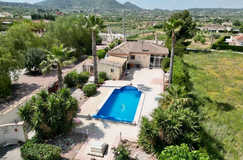 2 bedroom Villa for sale in Hondon de los Frailes with pool - € 299,950 (Ref: 9868092)