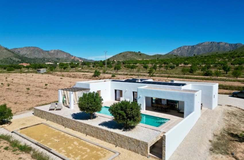 3 Zimmer Villa zu verkaufen in Barbarroja mit Pool - 499.950 € (Ref: 9868093)
