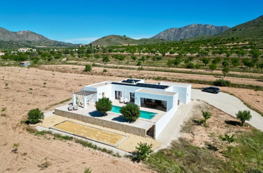 3 Zimmer Villa zu verkaufen in Barbarroja mit Pool - 499.950 € (Ref: 9868093)