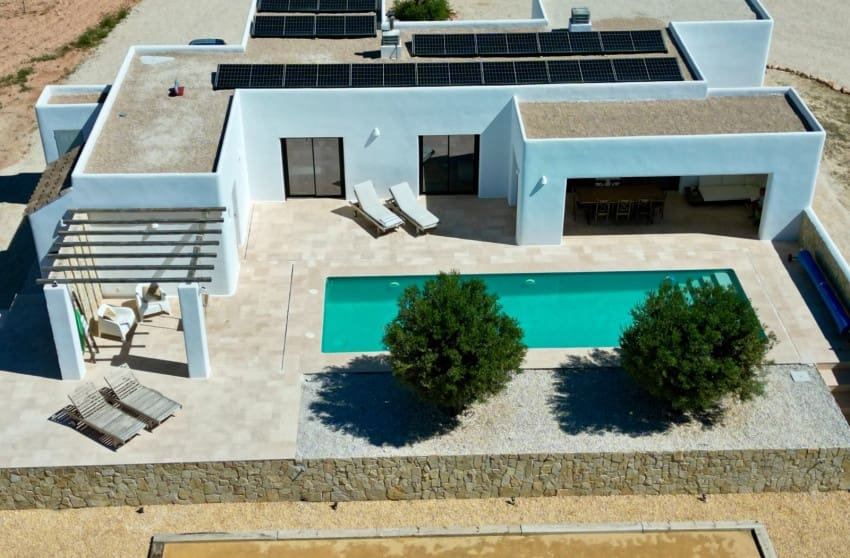 3 Zimmer Villa zu verkaufen in Barbarroja mit Pool - 499.950 € (Ref: 9868093)