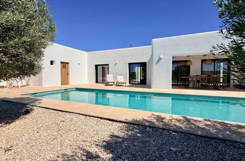 3 Zimmer Villa zu verkaufen in Barbarroja mit Pool - 499.950 € (Ref: 9868093)