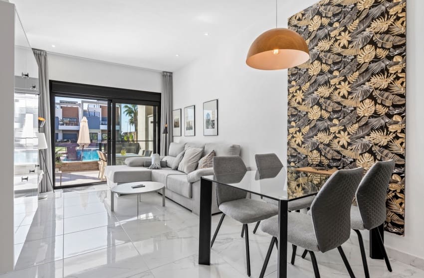 2 soveværelse Lejlighed til salg i Guardamar del Segura - € 265.000 (Ref: 9868095)