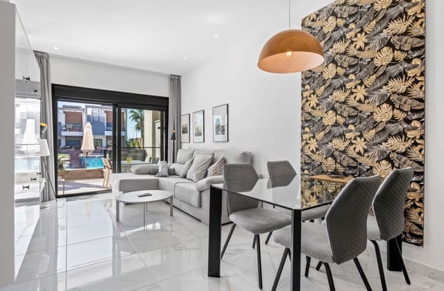 2 soveværelse Lejlighed til salg i El Raso, Guardamar del Segura - € 265.000 (Ref: 9868095)