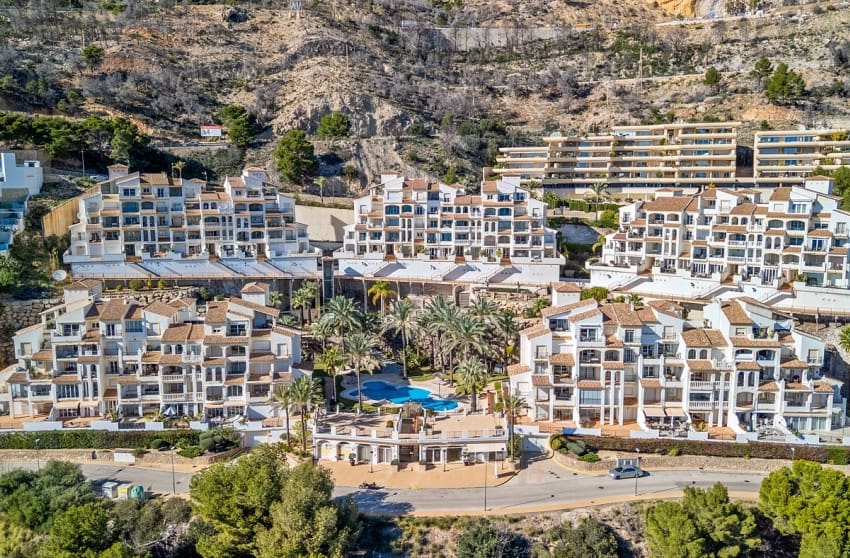 3 bedroom Penthouse for sale in Altea - € 549,000 (Ref: 9868100)