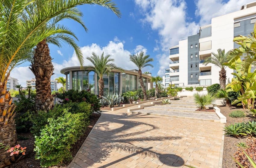 3 soverom Leilighet til salgs i Villamartin med svømmebasseng - € 298 000 (Ref: 9868102)