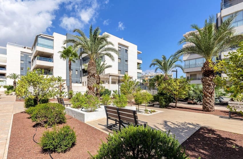 3 soverom Leilighet til salgs i Villamartin med svømmebasseng - € 298 000 (Ref: 9868102)