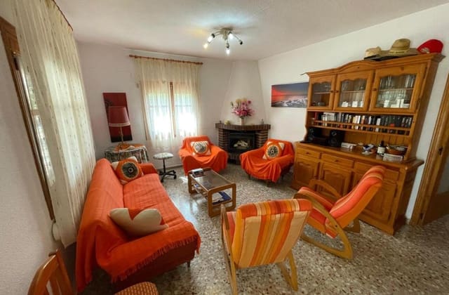5 soveværelse Villa til salg i Rebolledo, Alicante by med swimmingpool - € 395.000 (Ref: 9868103)