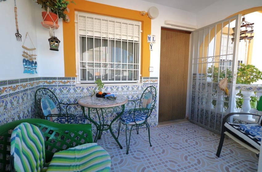 2 chambre Bungalow à vendre à El Limonar avec piscine garage - 168 000 € (Ref: 9868105)