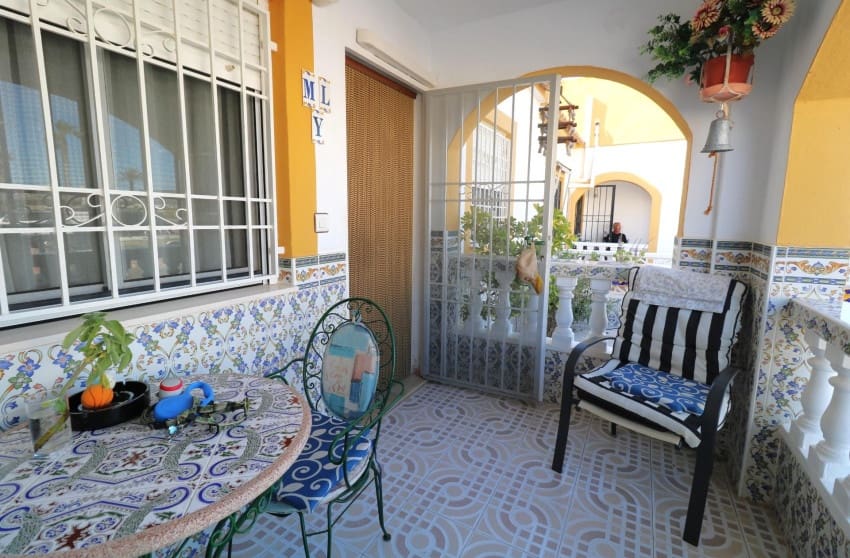2 chambre Bungalow à vendre à El Limonar avec piscine garage - 168 000 € (Ref: 9868105)