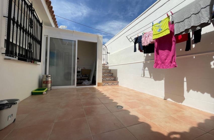 3 camera da letto Casa in vendita in Pilar de la Horadada con piscina - 250.000 € (Rif: 9868107)