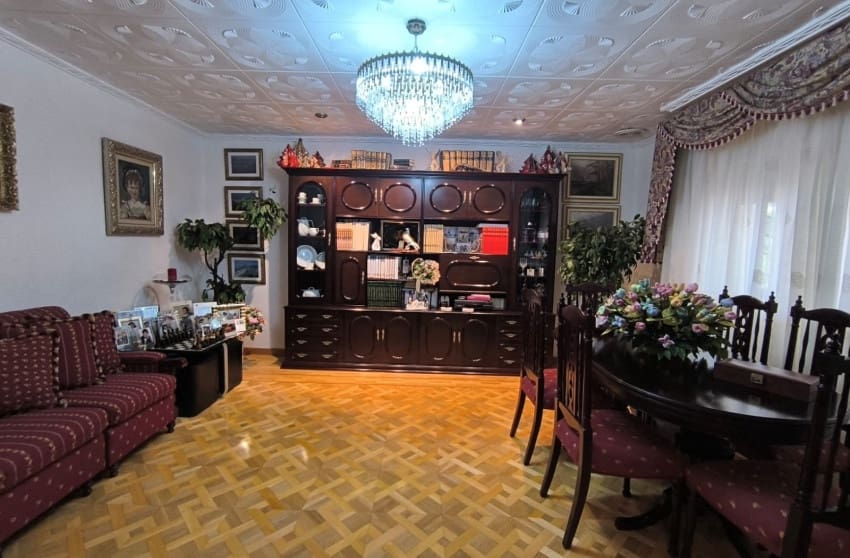4 soverom Villa til salgs i Sax - € 319 995 (Ref: 9868111)