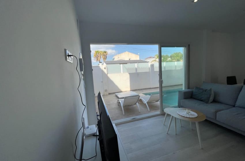 3 soverom Bungalow til salgs i La Regia med svømmebasseng - € 235 000 (Ref: 9868112)