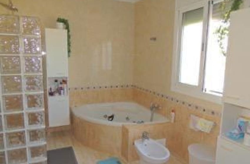 3 quarto Moradia para venda em Catral com piscina - 390 000 € (Ref: 9868113)
