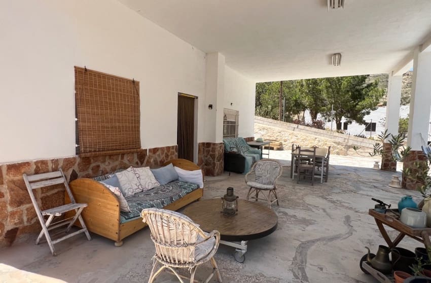 4 soveværelse Finca/Landehus til salg i Crevillente / Crevillent med swimmingpool garage - € 245.000 (Ref: 9895178)
