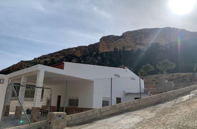 4 soveværelse Finca/Landehus til salg i Crevillente / Crevillent med swimmingpool garage - € 245.000 (Ref: 9895178)