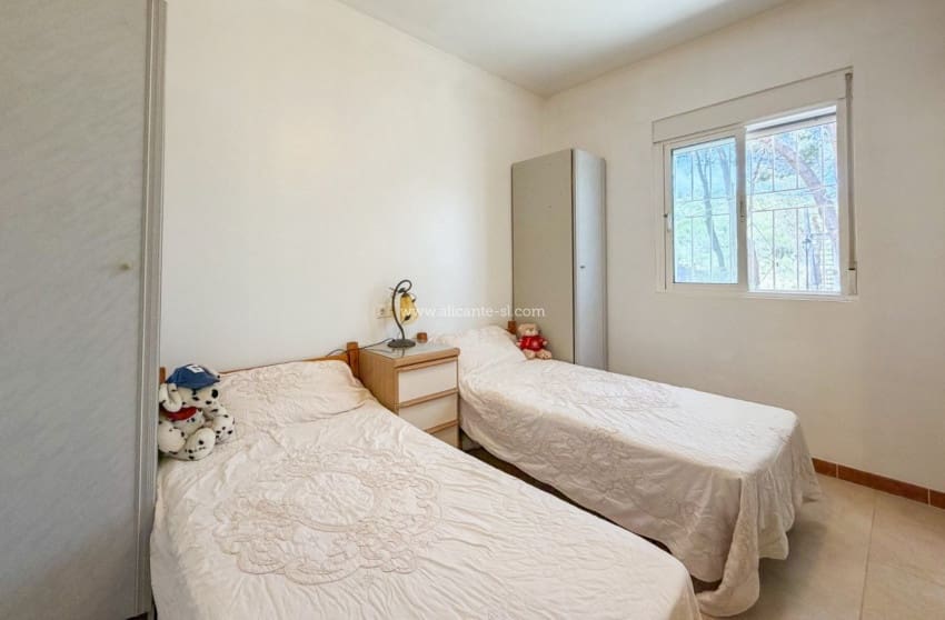 3 slaapkamer Villa te koop in Hondon de las Nieves met zwembad garage - € 269.950 (Ref: 9900709)