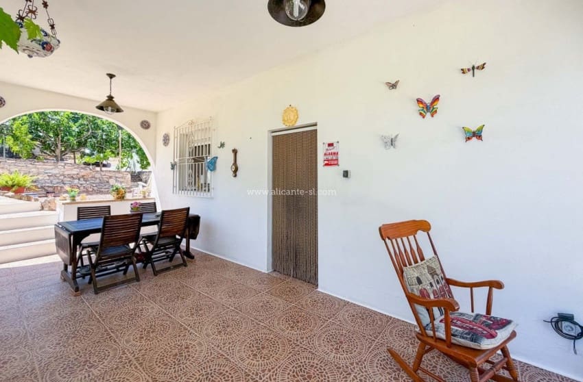 3 slaapkamer Villa te koop in Hondon de las Nieves met zwembad garage - € 269.950 (Ref: 9900709)