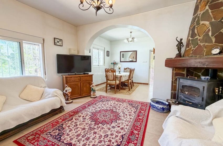 3 slaapkamer Villa te koop in Hondon de las Nieves met zwembad garage - € 269.950 (Ref: 9900709)