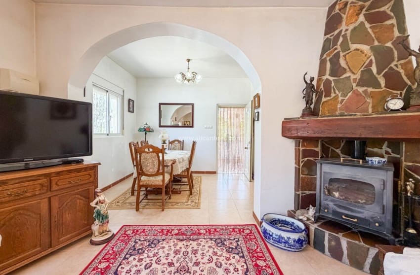 3 slaapkamer Villa te koop in Hondon de las Nieves met zwembad garage - € 269.950 (Ref: 9900709)