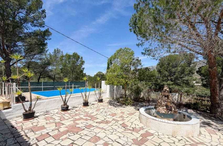 3 slaapkamer Villa te koop in Hondon de las Nieves met zwembad garage - € 269.950 (Ref: 9900709)