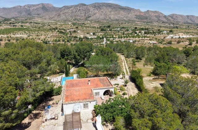 3 slaapkamer Villa te koop in Hondón de las Nieves met zwembad garage - € 269.950 (Ref: 9900709)