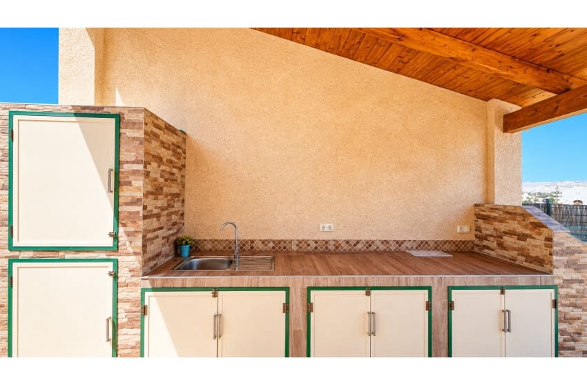 3 slaapkamer Villa te koop in Macisvenda met zwembad - € 265.000 (Ref: 9917685)