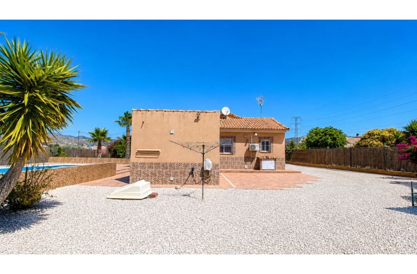 3 slaapkamer Villa te koop in Macisvenda met zwembad - € 265.000 (Ref: 9917685)
