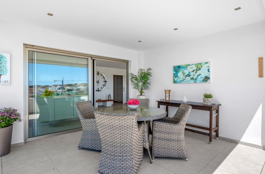 3 soveværelse Villa til salg i La Marina med swimmingpool - € 595.000 (Ref: 9917686)