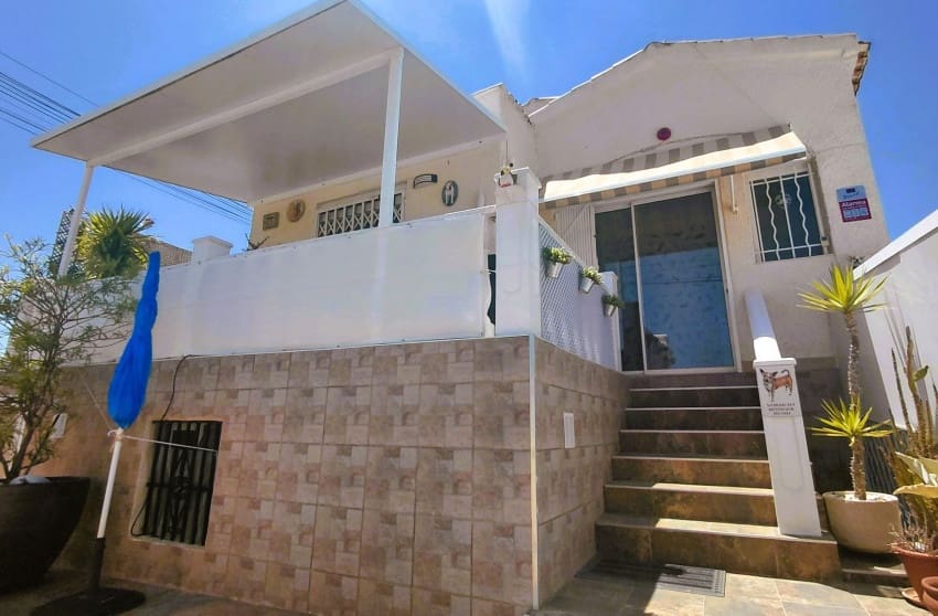 3 Zimmer Villa zu verkaufen in San Fulgencio - 245.000 € (Ref: 9917687)